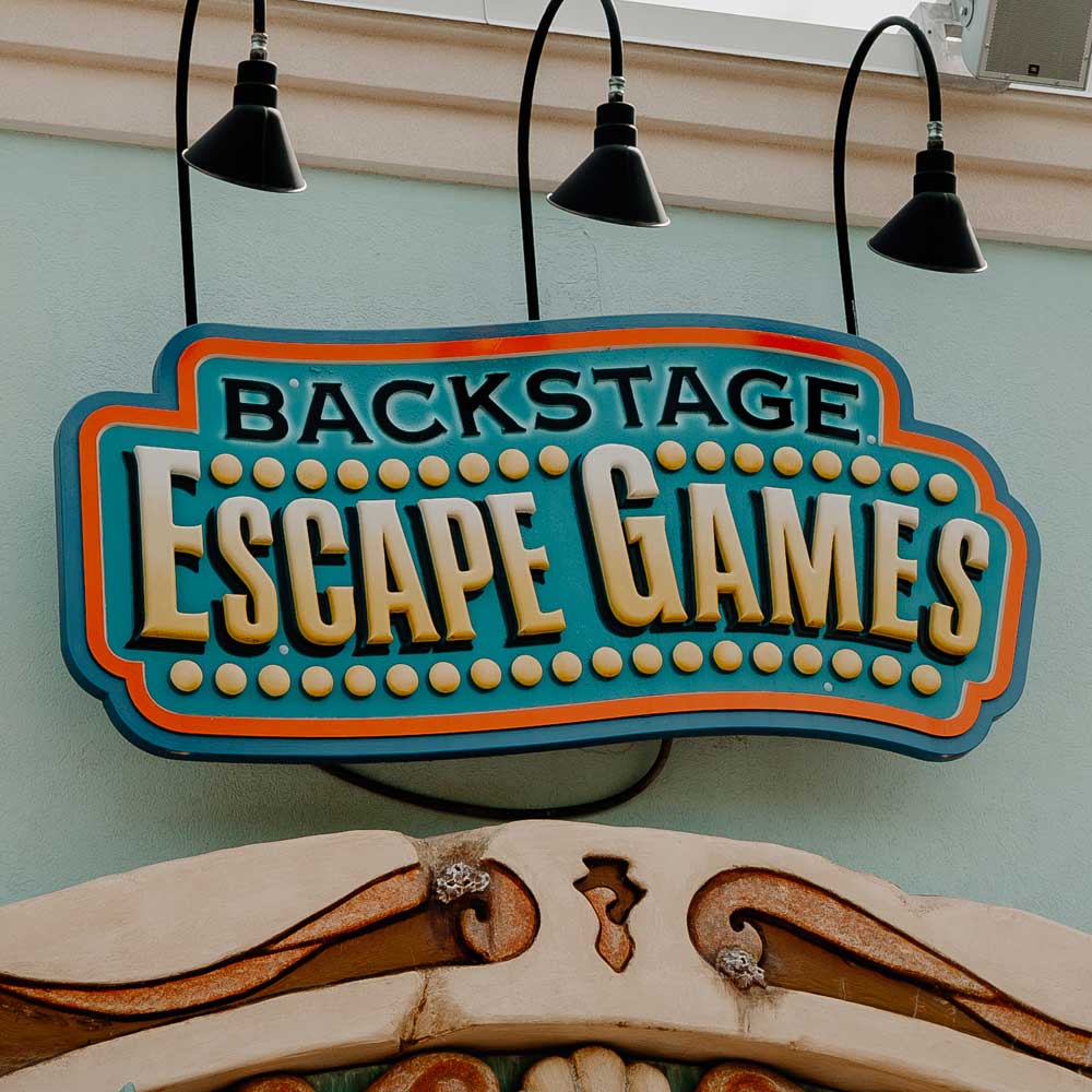 Gatlin's Escape Games decorative element.